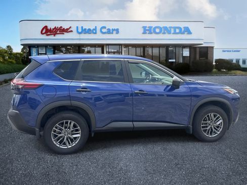 Used 2023 Nissan Rogue S AWD/4WD image 6