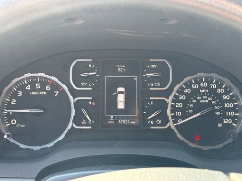 Used 2020 Toyota Tundra SR5 w/ SR5 Upgrade Package image 14