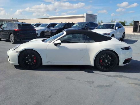 Used 2020 Porsche 911 Carrera 4S image 3