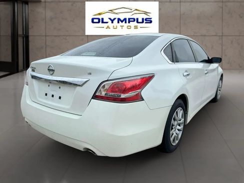 Used 2015 Nissan Altima 2.5 S w/ Power Driver Seat Package FWD image 5