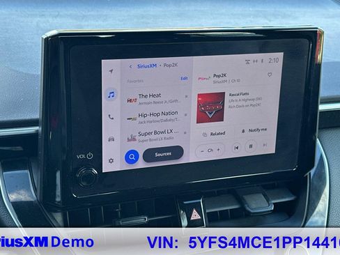 Used 2023 Toyota Corolla SE image 26