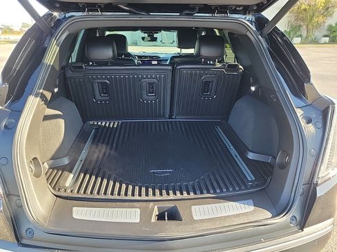 Used 2022 Cadillac XT5 Sportv w/ Technology Package image 8