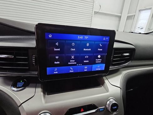 Used 2021 Ford Explorer XLT RWD image 18