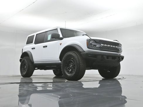 New 2026 Ford Bronco Badlands AWD/4WD image 47