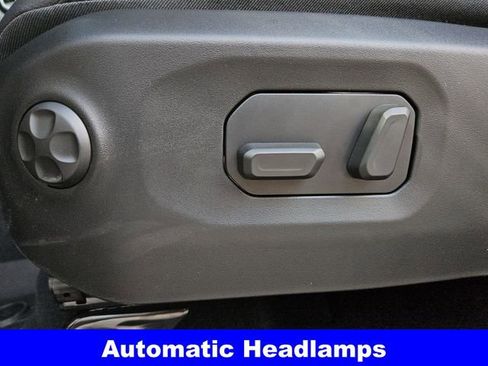 New 2025 Jeep Gladiator Sport image 28