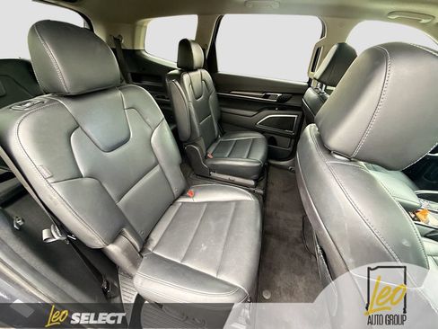Used 2025 Kia Telluride S AWD/4WD image 32