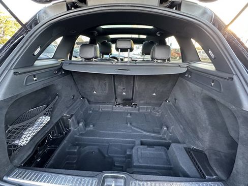 Used 2018 Mercedes-Benz GLC 300 4MATIC image 29