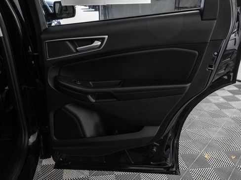 Used 2022 Ford Edge SEL AWD/4WD image 42