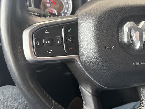 Used 2024 RAM 1500 Big Horn AWD/4WD image 31