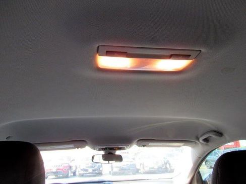 Used 2019 Chevrolet Malibu LT w/ Driver Confidence Package image 16