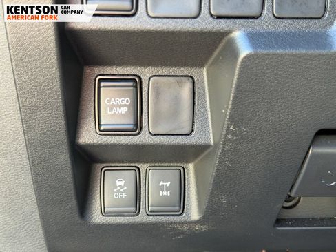 Used 2026 Nissan Frontier PRO-4X AWD/4WD image 19