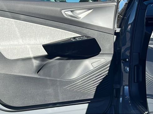 New 2026 Volkswagen ID.4 Pro image 23