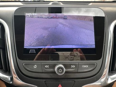 Used 2019 Chevrolet Equinox Premier image 5