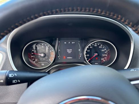 Used 2019 Jeep Compass Latitude image 20