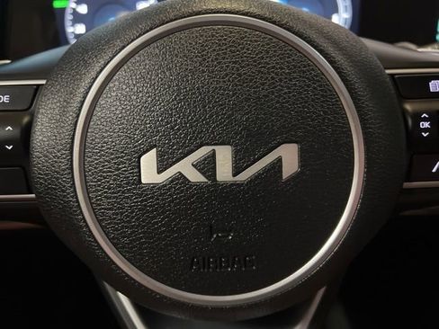 Used 2023 Kia Sportage SX Prestige image 40