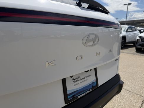 Used 2026 Hyundai Kona SEL Sport AWD/4WD image 8