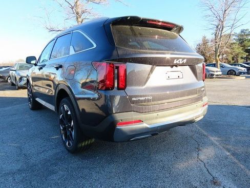 New 2026 Kia Sorento EX image 4
