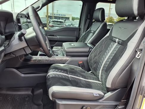 Used 2025 Ford F150 XLT w/ Equipment Group 303A High AWD/4WD image 28