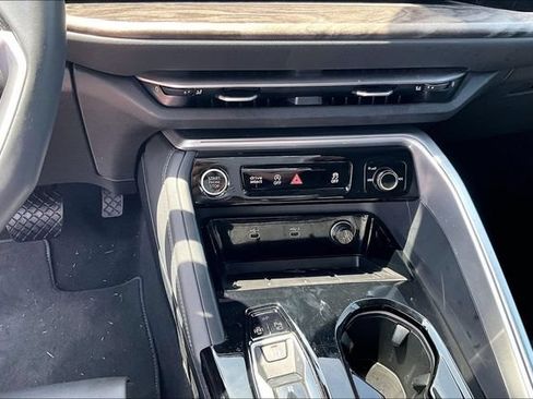 Used 2025 Audi Q5 Premium Plus w/ Premium Plus AWD/4WD image 26