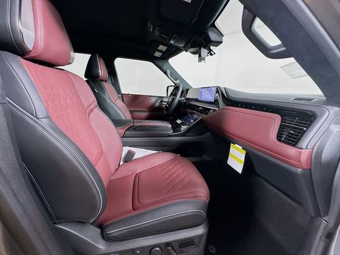 New 2026 INFINITI QX80 Autograph w/ Premium Cargo Package image 37