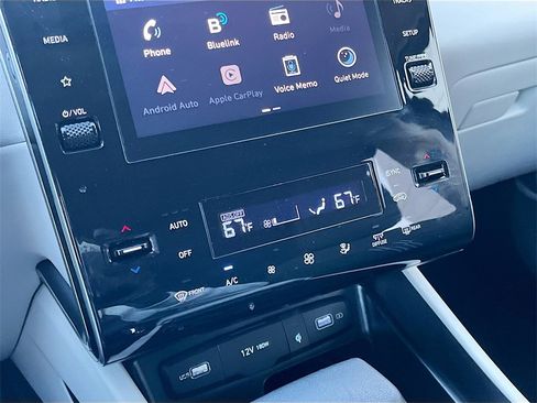 Used 2024 Hyundai Tucson SEL image 16