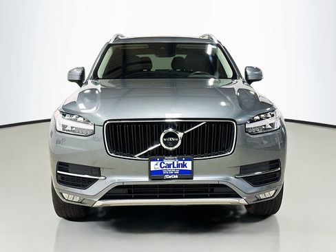 Used 2018 Volvo XC90 T5 Momentum w/ Convenience Package image 2