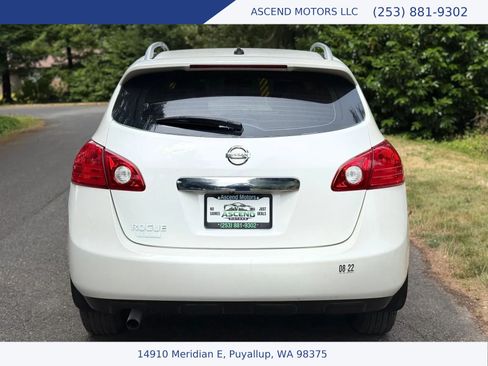 Used 2014 Nissan Rogue S w/ Convenience Package FWD image 4