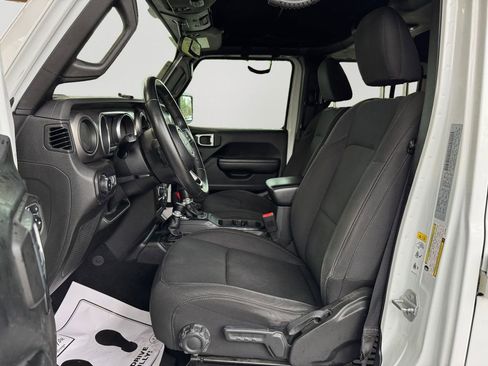 Used 2018 Jeep Wrangler Unlimited Sport S image 24