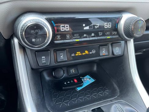 Used 2023 Toyota RAV4 XLE w/ Convenience Package AWD/4WD image 22