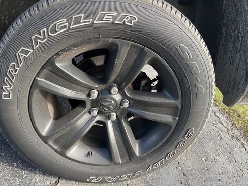 Used 2018 RAM 1500 Sport w/ Quick Order Package 26Q Night image 3