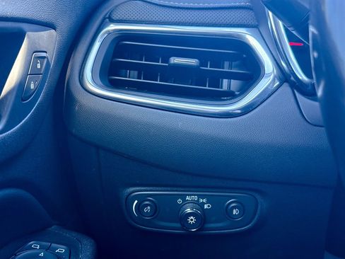 Certified 2020 Chevrolet Equinox Premier image 44