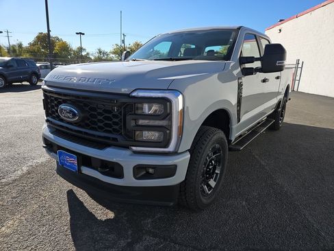 New 2026 Ford F250 XL w/ STX Appearance Package image 4