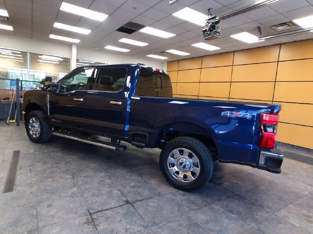 New 2027 Ford F250 Lariat w/ Lariat Premium Package AWD/4WD image 5