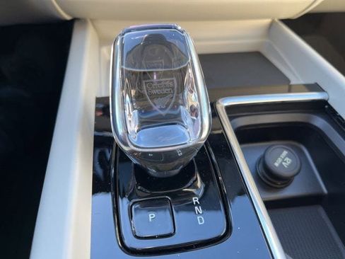 New 2026 Volvo XC60 T8 Ultra w/ Protection Package Premier AWD/4WD image 33