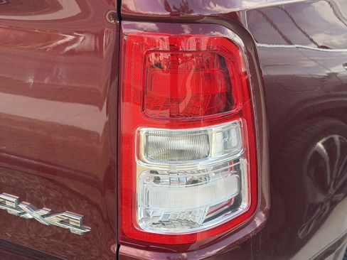 Used 2019 RAM 1500 Big Horn AWD/4WD image 8