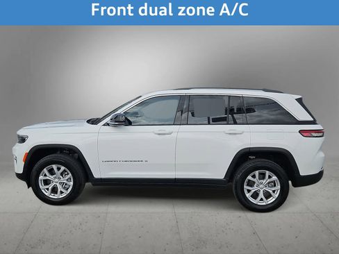 Used 2023 Jeep Grand Cherokee Limited image 7