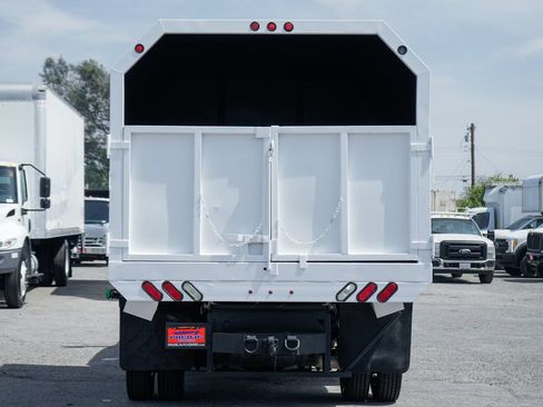 Used 2022 RAM 5500 Tradesman w/ Chrome Appearance Group AWD/4WD image 12