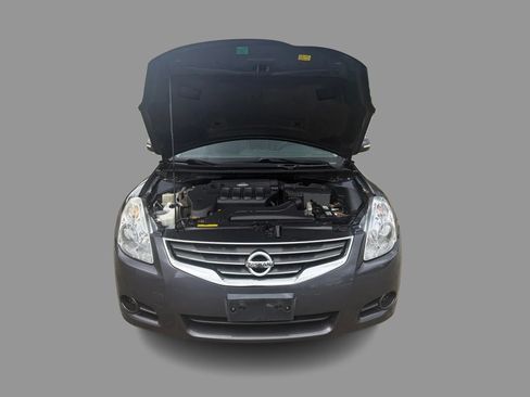 Used 2010 Nissan Altima 2.5 SL w/ SL Pkg FWD image 13
