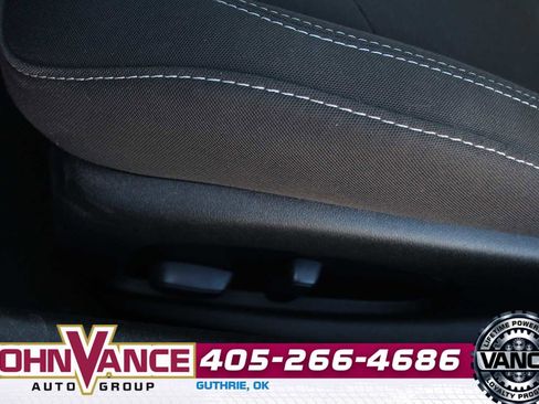 Used 2019 Chevrolet Camaro LT image 19