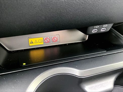 Used 2025 Lexus UX 300h FWD image 34