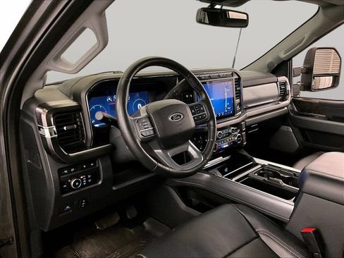 Used 2024 Ford F250 Lariat w/ Sport Appearance Package AWD/4WD image 12
