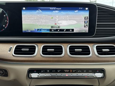 Used 2022 Mercedes-Benz GLE 350 4MATIC image 20