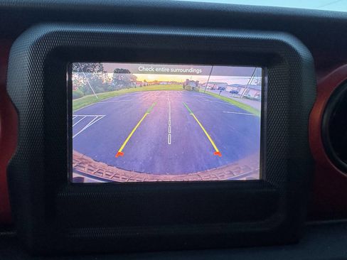 Used 2020 Jeep Wrangler Unlimited Rubicon w/ LED Lighting Group image 39