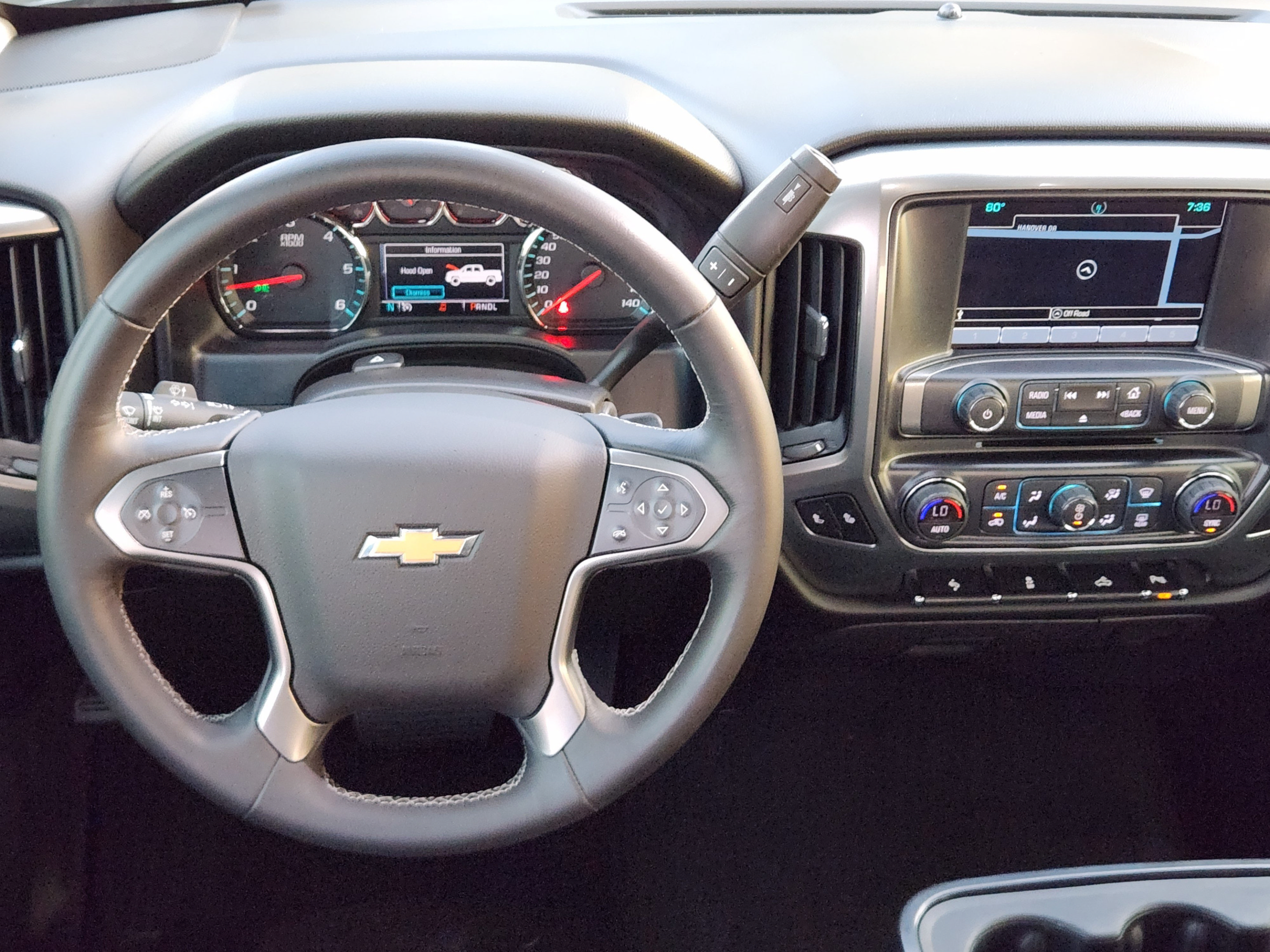 Used 2018 Chevrolet Silverado 1500 LT w/ Texas Edition RWD image 23