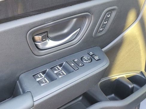 Used 2023 Honda Pilot Elite image 9