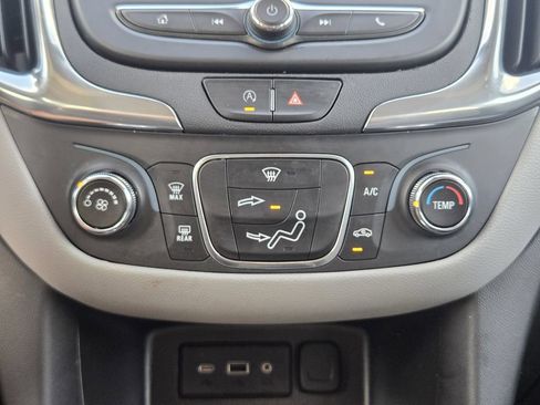Used 2023 Chevrolet Equinox LT AWD/4WD image 17