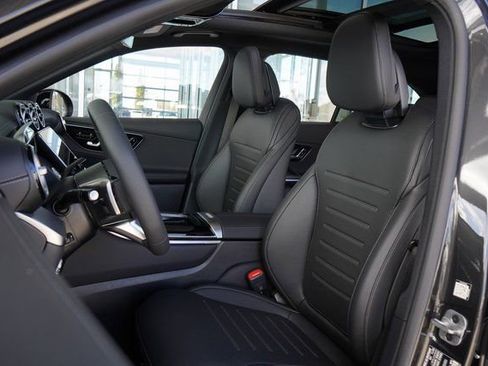 New 2026 Mercedes-Benz GLC 300 image 23