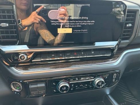New 2026 GMC Sierra 1500 Elevation AWD/4WD image 30