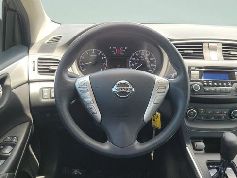 Used 2017 Nissan Sentra S FWD image 12