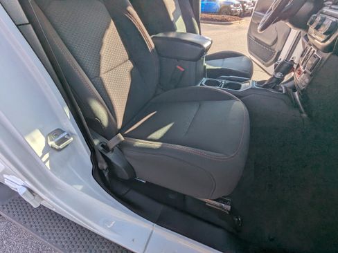 Used 2022 Jeep Wrangler Unlimited Rubicon w/ LED Lighting Group image 13